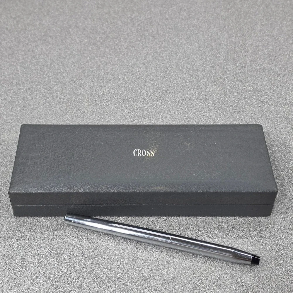 Cross Century Fountain Pen Chrome Vintage Gold Nib M with Box